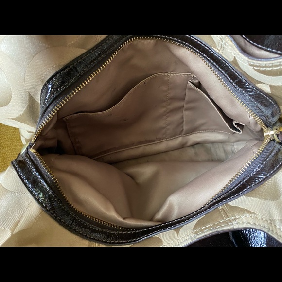 Coach shoulder bag